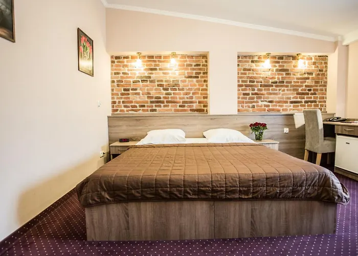 ماكسيميليان