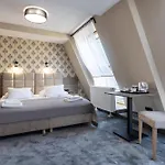 Hotel Maksymilian