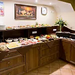 Maksymilian 3*
