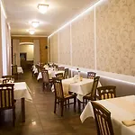 Maksymilian Hotel