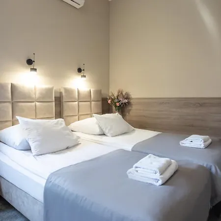 Maksymilian Hotell