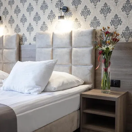 Maksymilian 3* Krakau