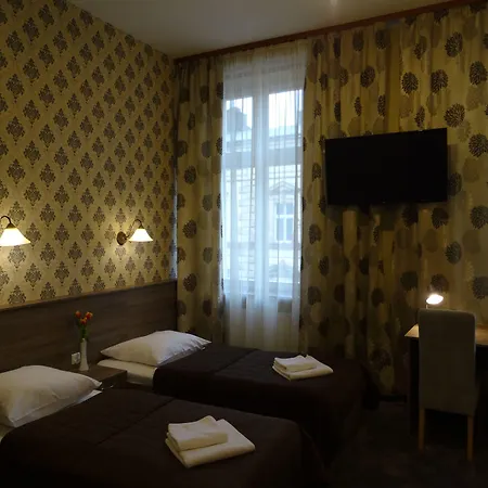 Maksymilian Hotell 3*