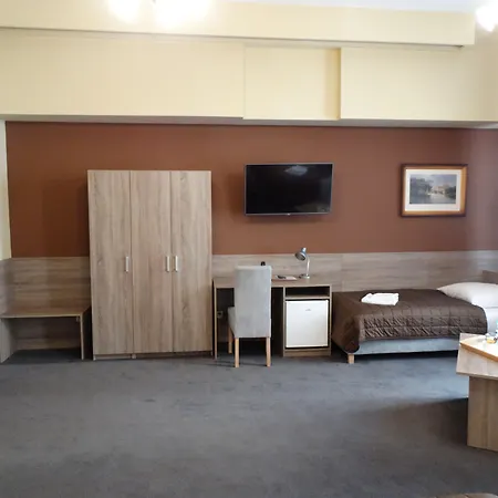 Hotell Maksymilian 3*