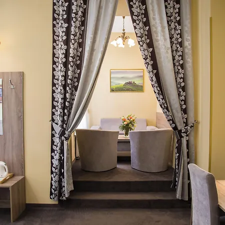 Maksymilian 3* Kraków