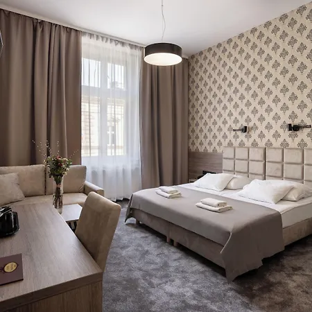 Maksymilian 3* Kraków