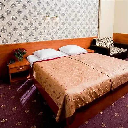 Maksymilian 3* Krakau