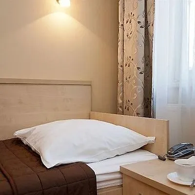 Maksymilian 3* Krakow