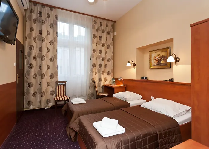 Maksymilian Hotel 3*