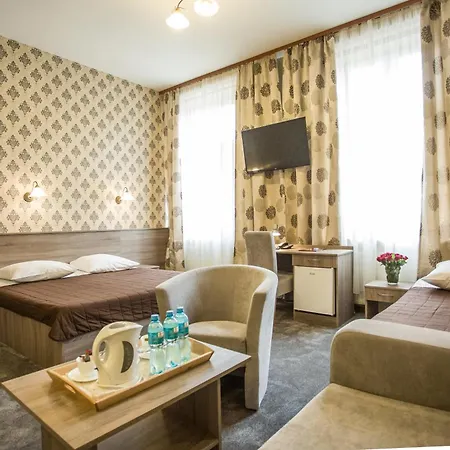 Отель Maksymilian 3*