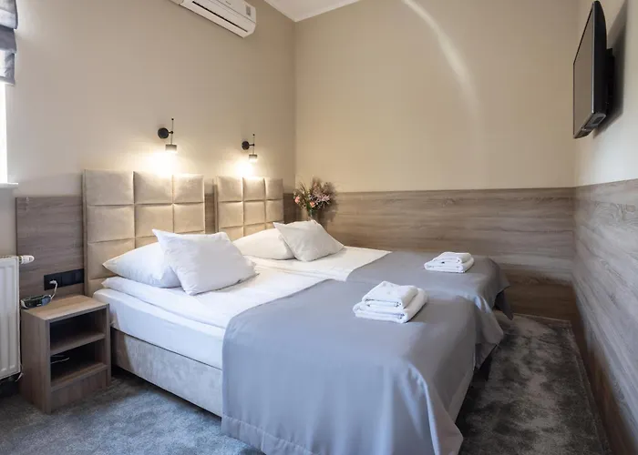 Maksymilian Hotel 3*