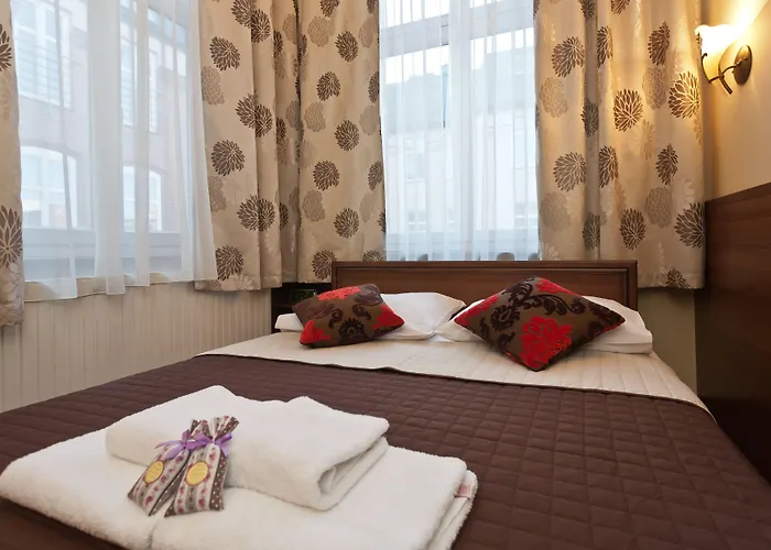 Hotel Maksymilian 3*